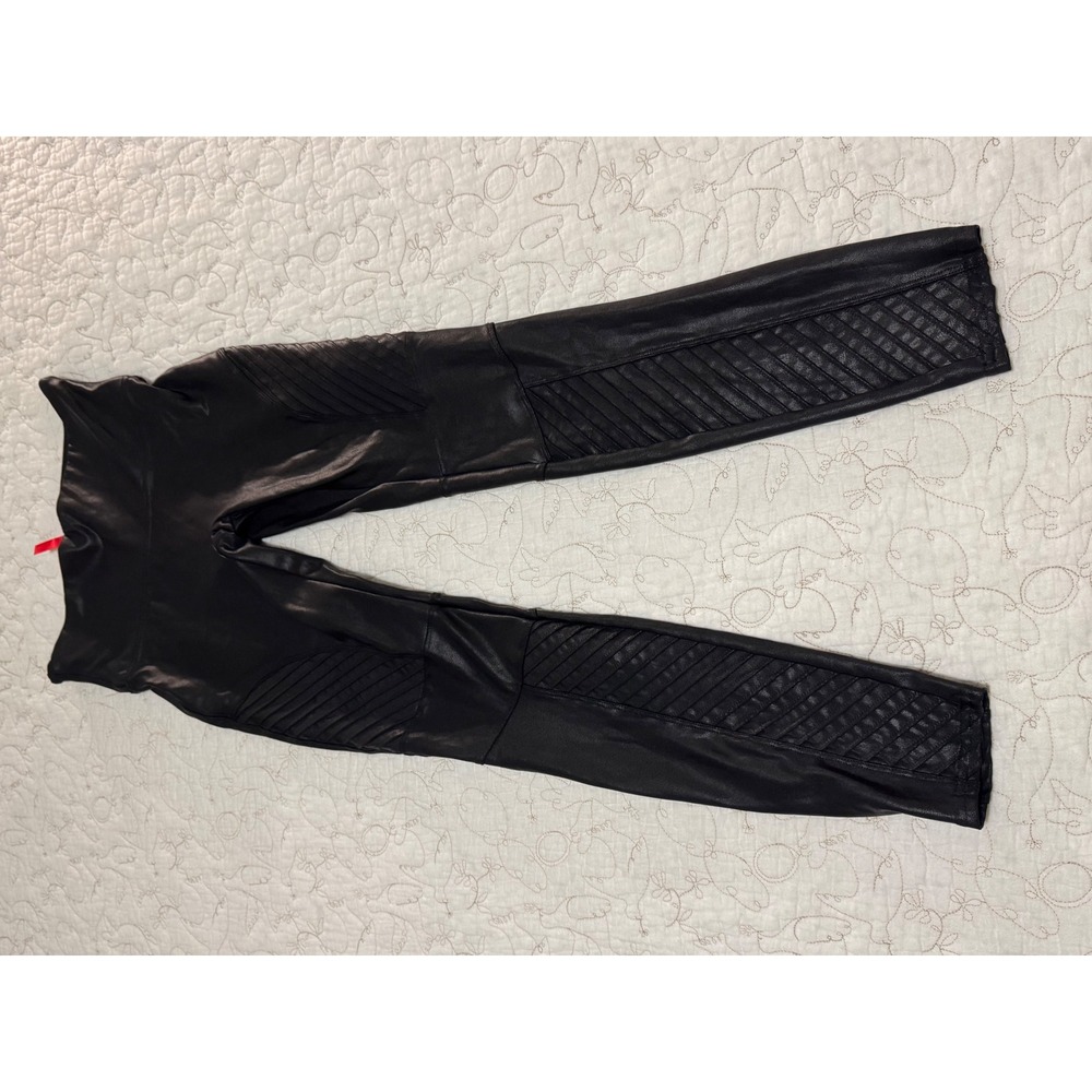 SPANX Moto Leggings M Black Faux Leather Quilted Biker Coated Shiny Leggings